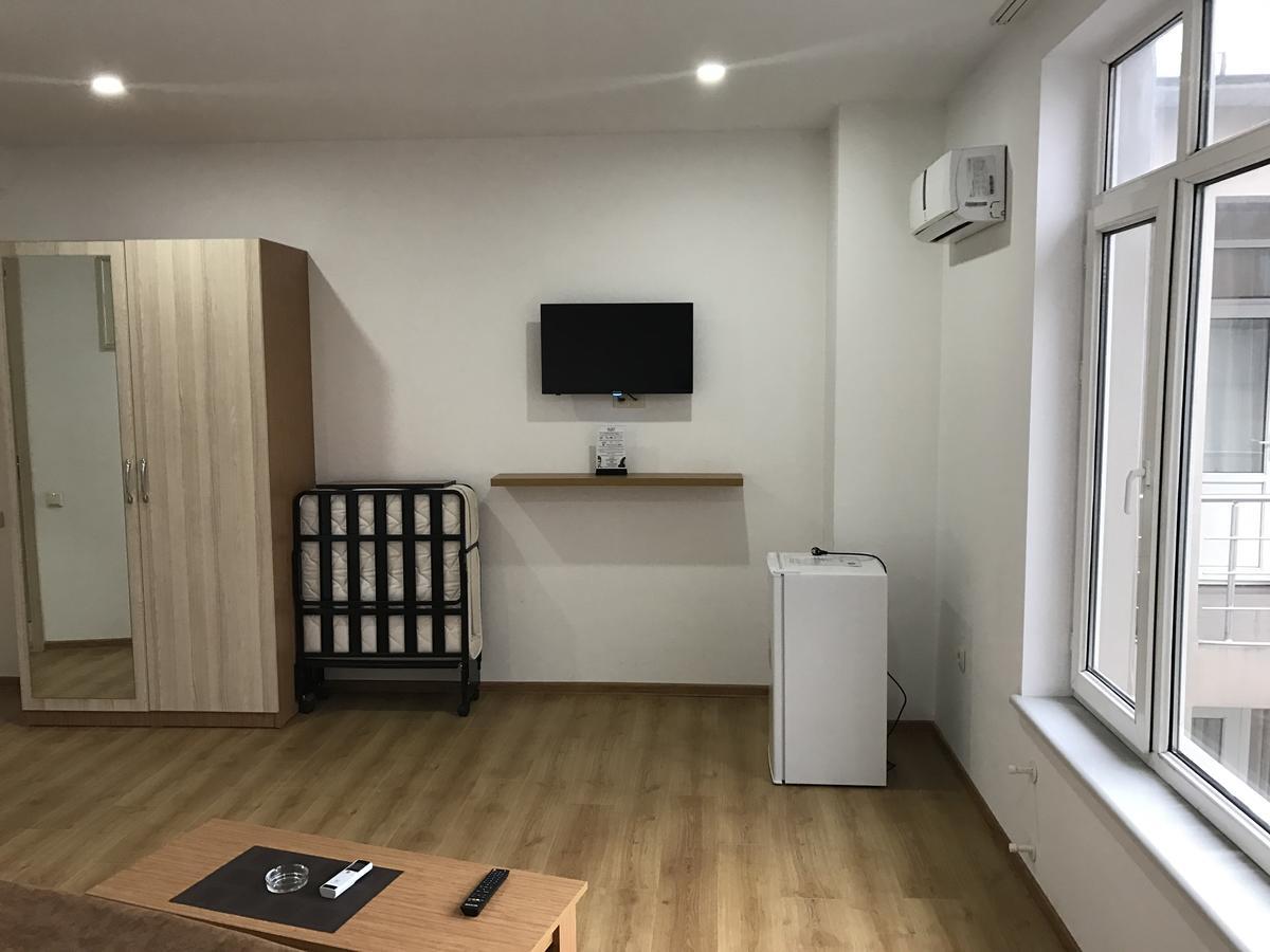 Hotel Marseille Μπατούμι Εξωτερικό φωτογραφία