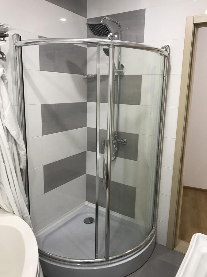 Hotel Marseille Μπατούμι Εξωτερικό φωτογραφία